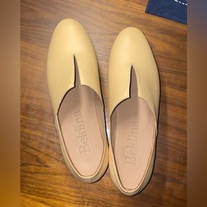 Beklina Tetouan beige leather loafer size 8 never worn